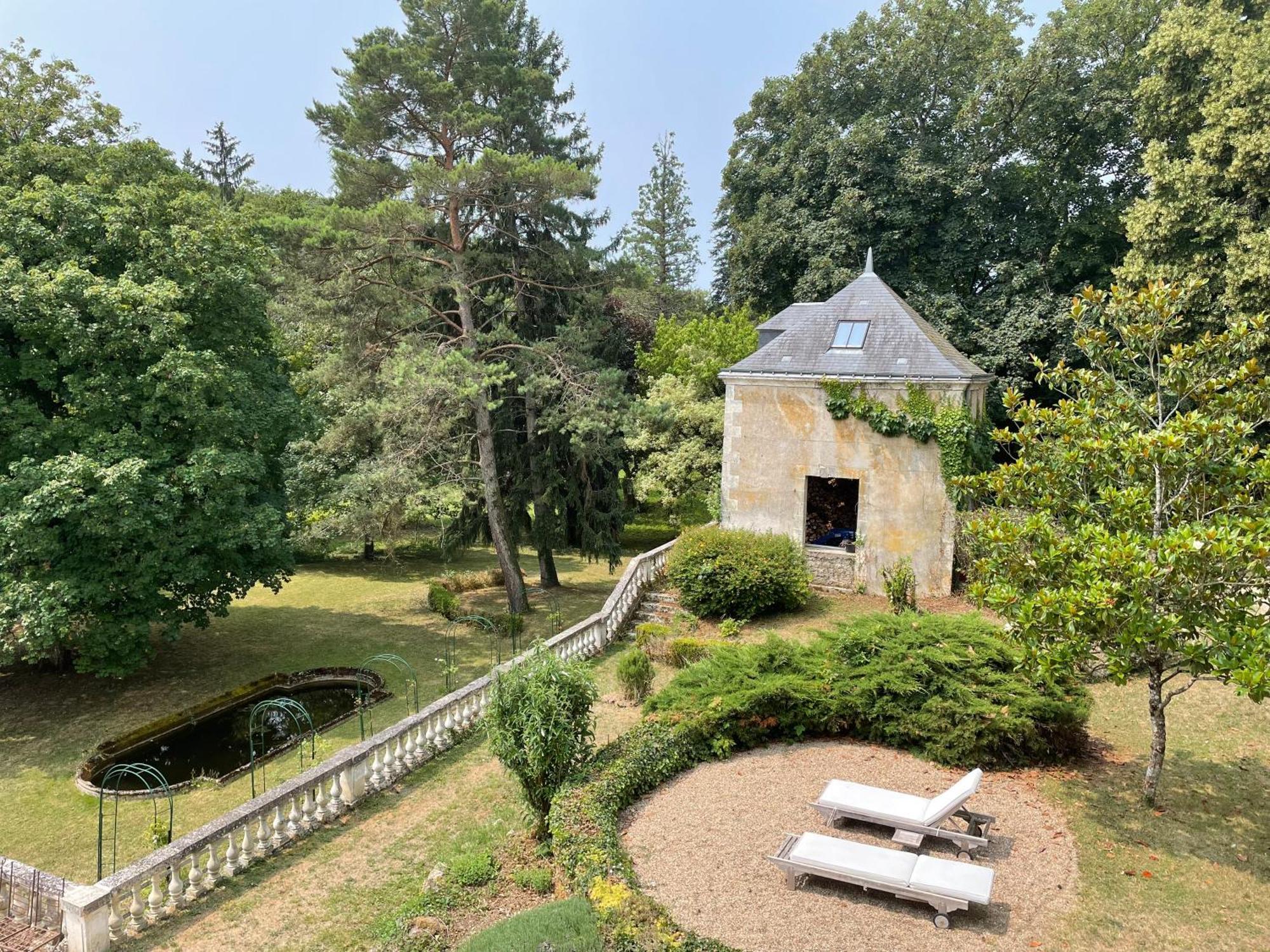 Chateau De La Huberdiere Nazelles-Negron Exteriér fotografie