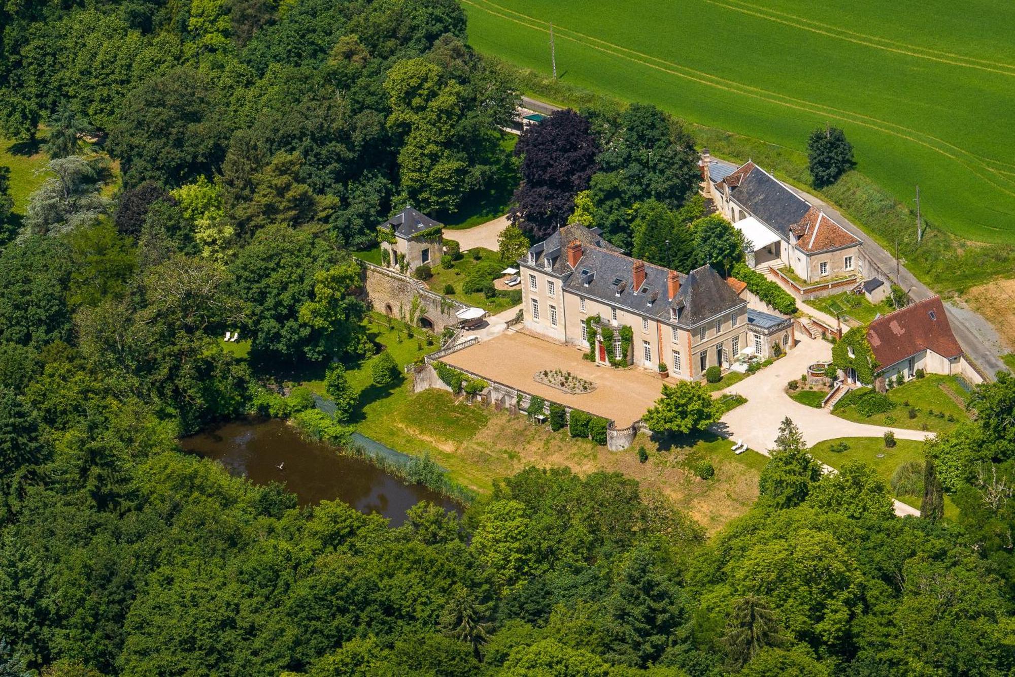 Chateau De La Huberdiere Nazelles-Negron Exteriér fotografie